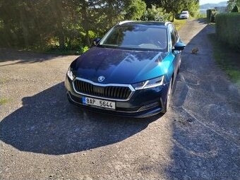 44 tisíc km.Škoda Octavia combi style plus 2.0 TDI 85 kw