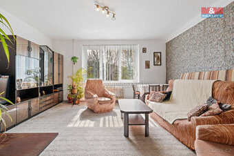Prodej bytu 4+1, 92 m², Komárov, ul. Nad Oborou