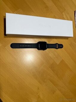 Apple Watch series 8 / 45 mm Midnight