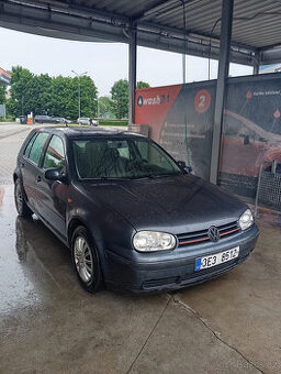 Volkswagen Golf IV 1.6 benzin