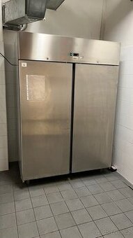 Gastro lednice dvojitá celonerez 1400L