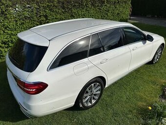 Mercedes E220d 4 matic 2018, původní a servisovaný stav