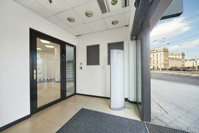 Pronájem obchodního prostoru 191 m2 blízko centra
