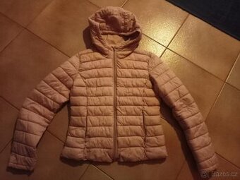 Prošívaná bunda TallyWjl vel.38 a jarní parka Sinsay vel. 38