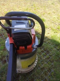 Motorová pila husqvarna 61