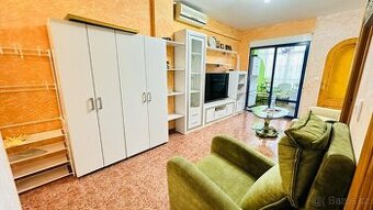 ŠPANĚLSKO, Torrevieja, apartmán v centru