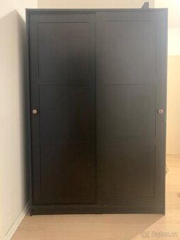 Šatní skříň IKEA - 1