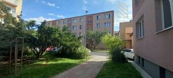 Prodej bytu 2+1, 54 m/2, Kostelní, Lovosice