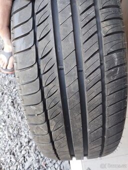 Michelin 225/55 R 17 - 1