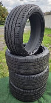 Pěkné letní pneu Michelin e.PRIMACY 235/40/18