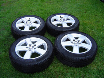 4X LETNÍ HLINÍKOVÁ KOLA ŠKODA OCTAVIA III,II 205/55 R16..TOP