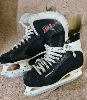Lední hokejové brusle Botas Hockey Serie 102
