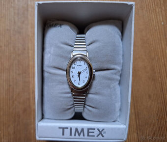 dámské nebo dívčí hodinky zn.Timex