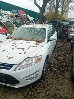 Ford mondeo mk4  1.6 ecoboost  r.v 2012