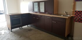 PRODÀM KUCHYNSKOU LINKU Z SPOTŘEBYČEMA -ORIGINAL -NĔMECKO