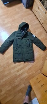 Prodám zmní kabát UN01