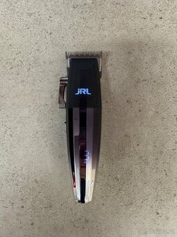 Profesionální střihací strojek