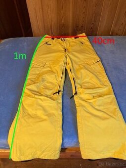 Lyžařské /snowboardové kalhoty