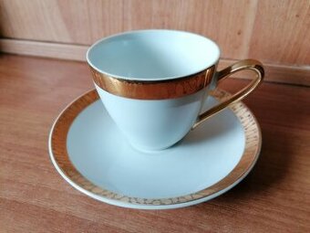 Starožitný bílo "zlatý" hrnek s podšálkem 98 Kč/ks