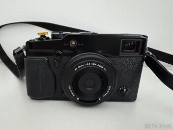 Fuji X-Pro1 + Viltrox AF 28mm f/4.5 VCM + Leica popruh