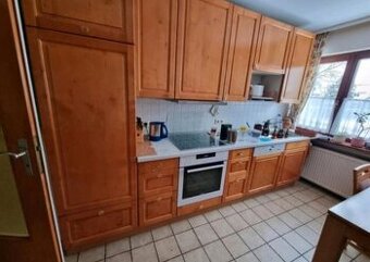 Kuchyňská linka z masivu se spotřebiči,6077