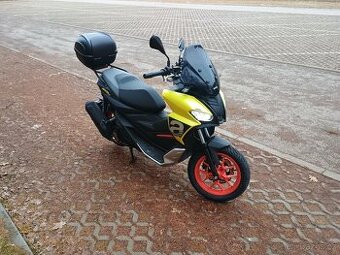 Aprilia SR GT 125, r. 2024