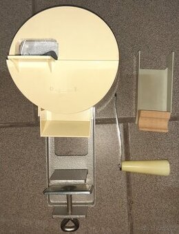 Mlýnek na strouhanku