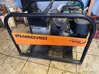 elektrocentrála medvěd arctos 9000 B