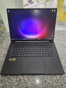 Gigabyte Aero X16, RTX 5060, zánovní 2 roky záruka