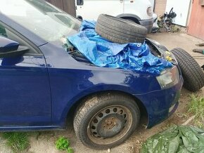 Pravý blatník Škoda Octavia 3 modrá tmavá