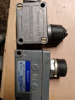 Koncové spínače Honeywell