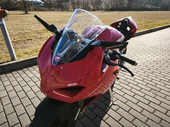 Ducati Panigale V2