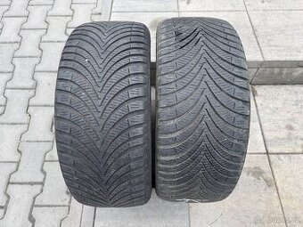 2x celoroční pneu Kumho 225/40/18 92W