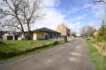 Prodej stavebního pozemku,CP 273m2, Bučovice-Kloboučky