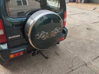 Kryt rezervy Suzuki Jimny