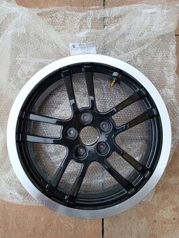 Zadní kolo na skútr Peugeot Speedfight 125