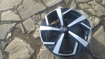 prodám nová al kola 17 5x114,3 na TOYOTA