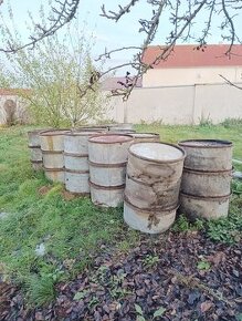 Plechové sudy 200l