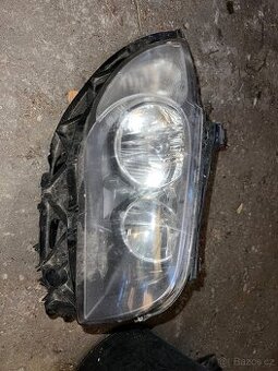 BMW e87 přední světlo