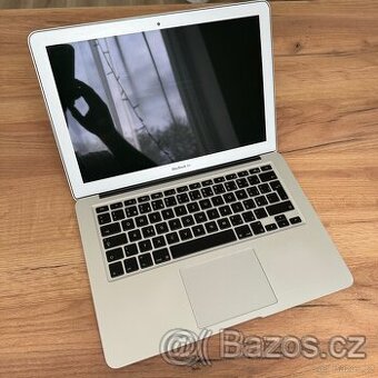 MacBook Air 13 8/128gb