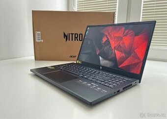 Herní/vykonný notebook Acer Nitro V15