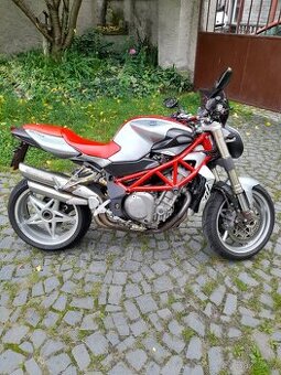 MV Agusta Brutale 910