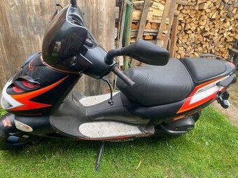 Aprilia sr 50 dtech
