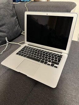 Macbook Air 13 , 2015