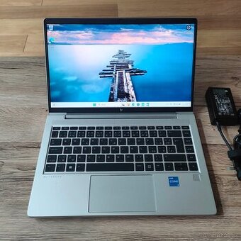 HP EliteBook640 G10-14"IPS FHD/ 512GB SSD/ 16GB RAM/Iris Xe