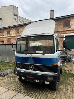 Mercedes Benz LP 1013 přepravník lodí
