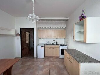 Pronájem bytu 1+1, 39m2 v Orlové, ul. Kpt. Jaroše