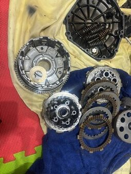 Klikova hridel ojnice prevodovka spojka Suzuki Gsxr750 00-03