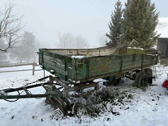 Prodám vlek za traktor 3,5t na ND případně opravu