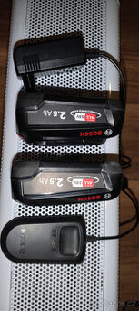 2ks BOSCH akumulatorALL 18v plus nabijecka